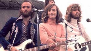 Bee Gees - Paper Mache, Cabbages And Kings