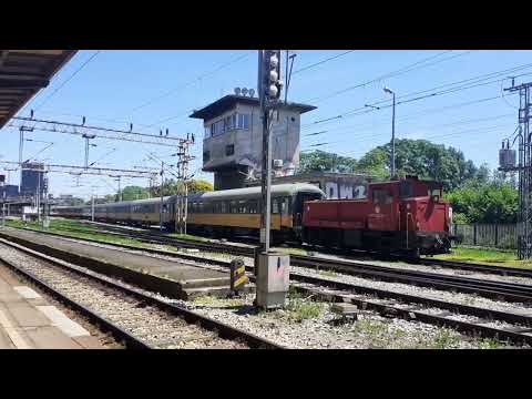 RegioJet 1221 - 12 Manevarka izvlači RJ(Split 8 vagona).