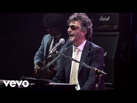 Fito Paez - Brillante Sobre El Mic (En Vivo)