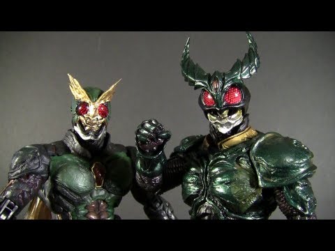 TJ Reviews: SIC Kamen Rider Gills & Another Agito
