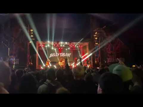 Billy Talent - Red Flag (Ft. Chris #2 of Anti-Flag) [LIVE at Jera On Air, NL]