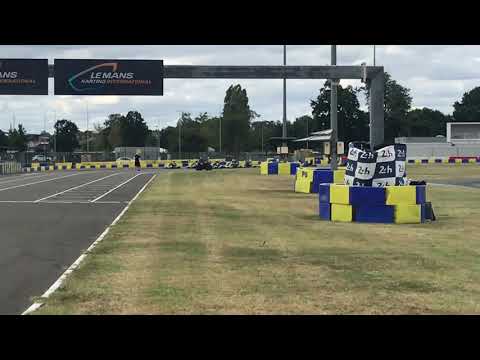 Départ 2T rotax junior sur le CIK au Mans by JAUSSAUD Events !