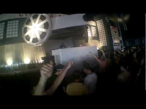 Titan plays Stereotuners - House Dog @ Decibel 2011