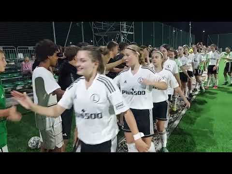 Radość Legia Ladies z awansu do III ligi!