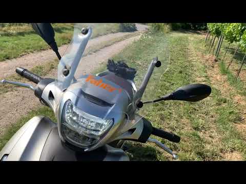 Piaggio Beverly 400 Bericht und Vergleich mit dem Piaggio Beverly 350 (Comparison Beverly 400/350)