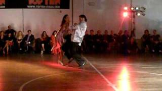 Sicilia Tango Festival 2009 - Maria Belén Giachello & Diego "El Pájaro" Riemer - 4° tango