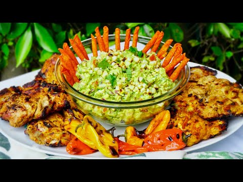 Pollo marinado y Guacamole con elote riquísimo!