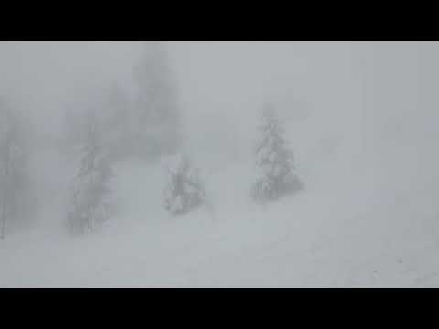 İSTANBUL'UN YANI BAŞINDAKİ KAYAK MERKEZİ "KARTEPE"