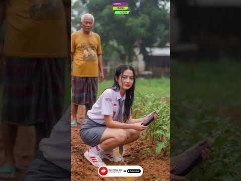 she took the vegetables without permission! heavy rain in village life  #fyp #heavyrain #rainyday
