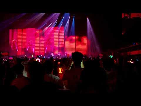 Beyoncé Dance For You (TWICE Cover) @ TWICELIGHTS in LA 190717