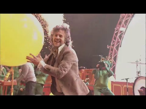 The Flaming Lips - Live at Summer Sonic in Tokyo, Japan (August 9, 2009)