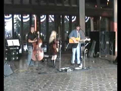 TRIBUTE TO ROSE LEE & LATE JOE MAPHIS by Pam MacBeth and Rex Elwell performing Dim Lights Thick Smoke and loud loud music @ Grand Ole Opry 2008.
