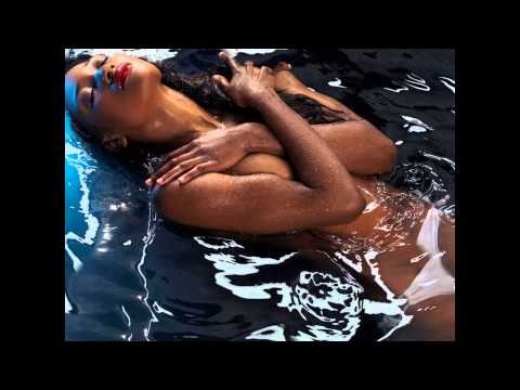 Leama & Moor Waterdrop Original Mix (Video Water Women)