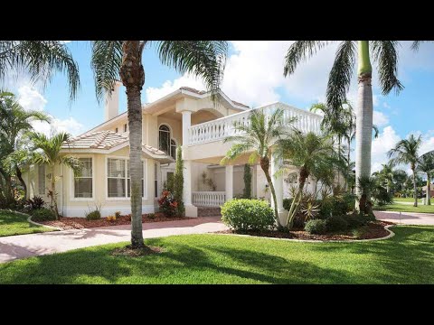 Vacation rental Villa Grand Paradiso - ideal for several families in Cape Coral