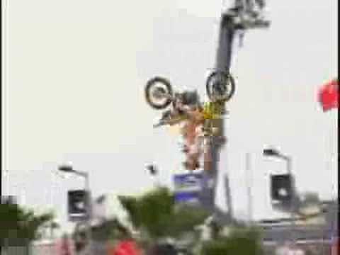 Nitro Circus 4 Lock and Load (Trailer)