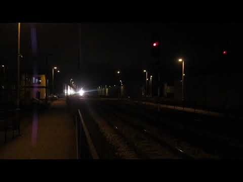 EP09-018 (EU: 150 024-4) z iC 3806 "MALCZEWSKi" (SŁUPSK-PRZEM.GŁ.) - przelot przez ŚW.KAT.