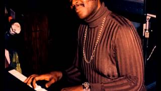 Donny Hathaway rare &#39;73 live &quot;I Love You More Than You&#39;ll Ever Know&quot;