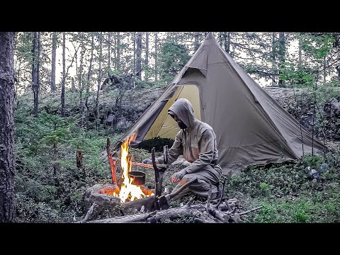 2 DAYS SOLO BUSHCRAFT - ALONE in the WILD - FISHING - COOKING - TEPEE TENT CAMPING - SCANDINAVIA