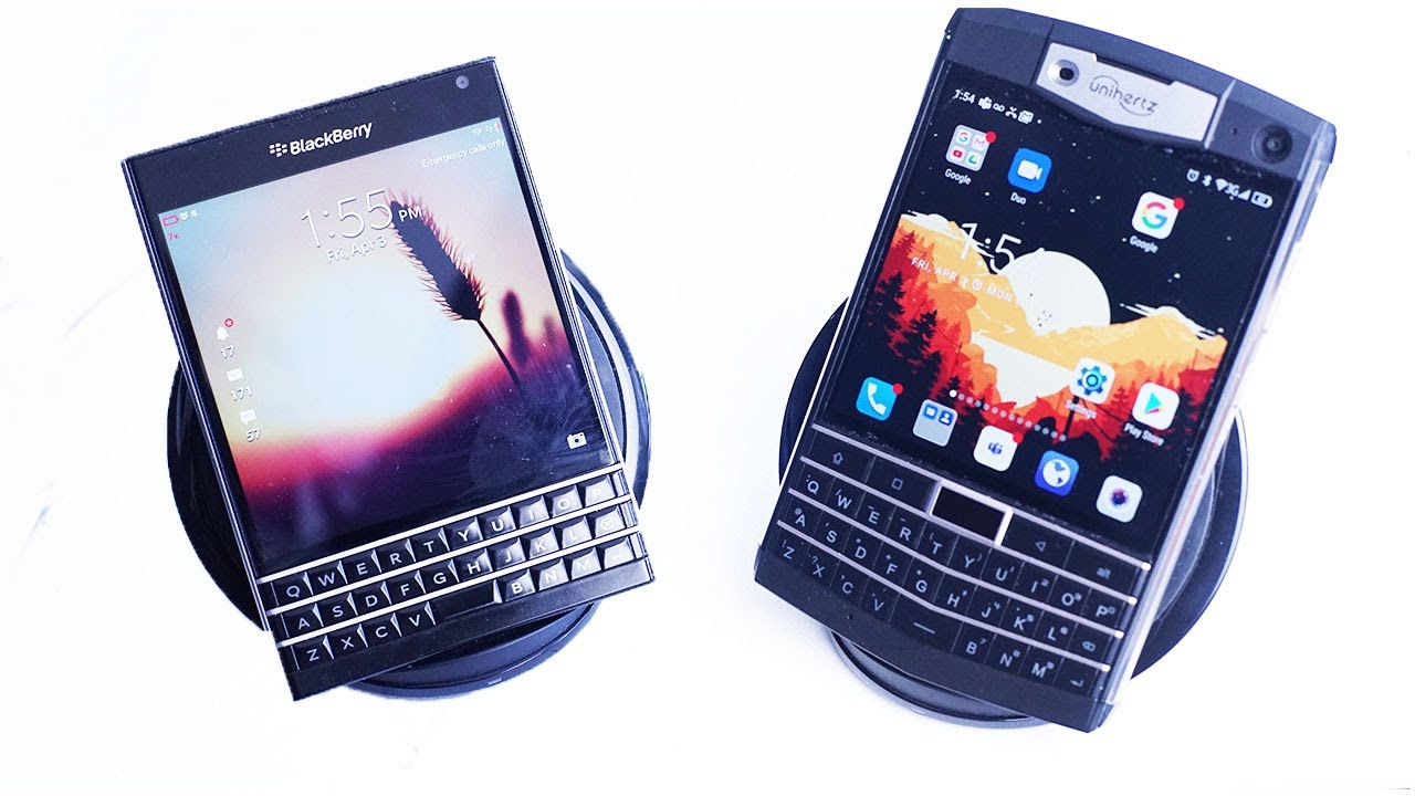 Blackberry Passport vs Unihertz Titan Keyboard Comparison