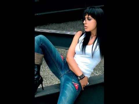 Gerta Heta - Më ngjan sikur