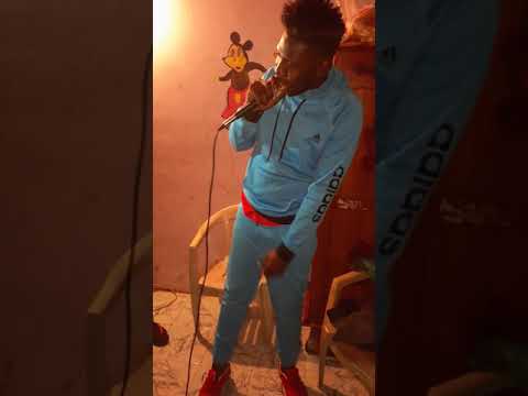 Joue boule (Commagain 🤣 yan )