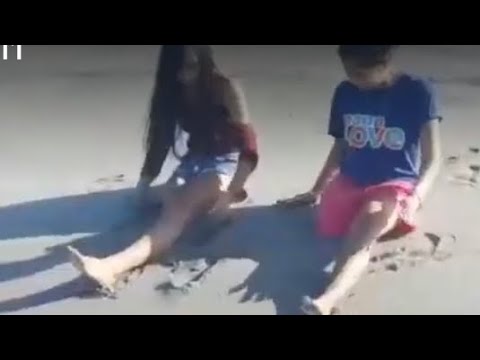 Kisha and Shantal Beach Hopping #amputees #oneleg #amputee #crutches #devotee #disabled #amputee