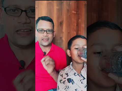 use of little and a little #shortvideos #viralvideo  #english mitra