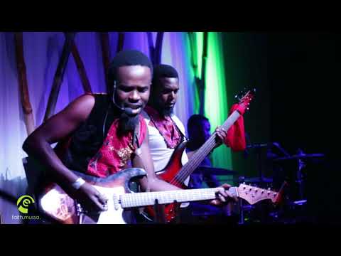 Faith Mussa- He fights for me (christmas Concert by Nthanda artworks)