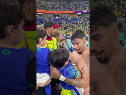 Lucas Paquetá com esposa e filhos na Copa 2022