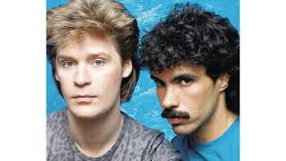 Hall And Oates Method Of Modern Love Video