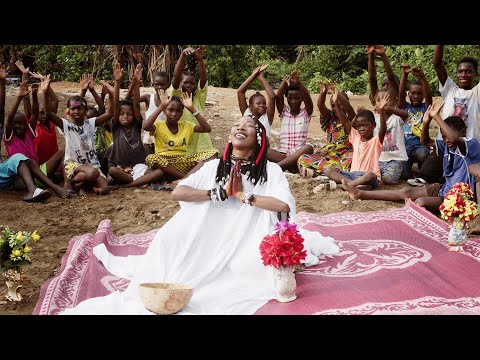 Fatoumata Diawara - Moussoya (Official video)