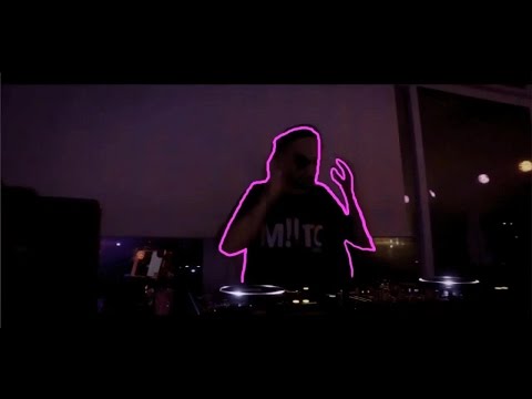 Vincent Martini Ft. Hannah Mahaffey & Hilo - Never Change - Official Video