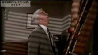 naked-gun-nice-beaver