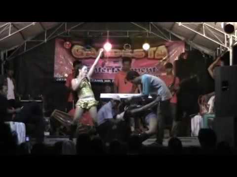 Vega Persik feat Juna Gandesta 2016