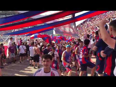 "Entrada de La Butteler // Que te pasa quemero? Todavia seguis esperando..." Barra: La Gloriosa Butteler &bull; Club: San Lorenzo &bull; País: Argentina