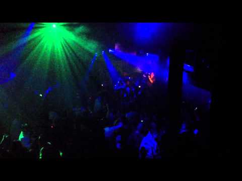 Gabriel & Dresden - 03/03/12 - Eagles (Sander van Doorn & Adrian Lux)