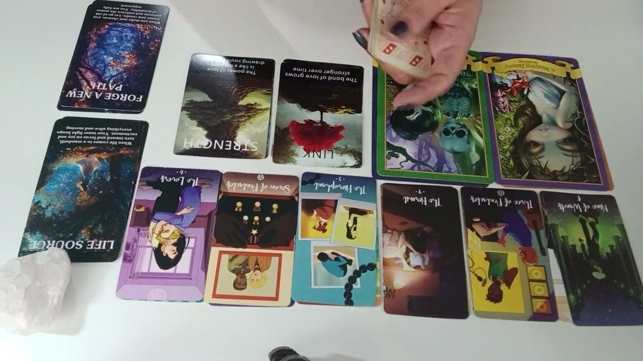 🔮 Como o ser de luz está em relação a mim? O que pensa sobre nós?#tarot