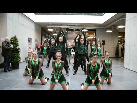 Dance Fire bei der Eröffnung der Audi BKK