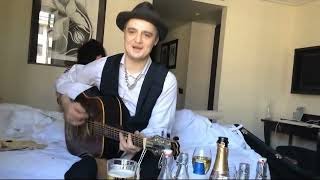 PETER DOHERTY SINGS &quot;BONNIE AND CLYDE&quot;