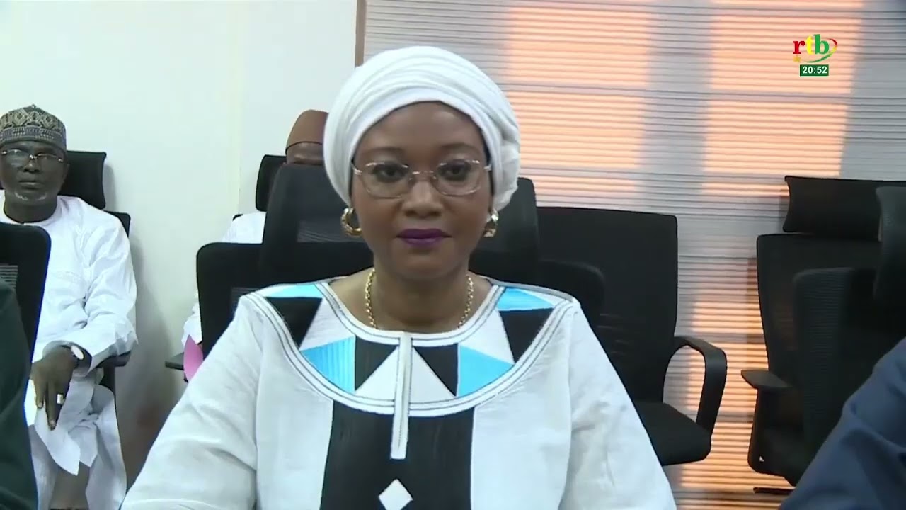 AES/Niger : deux financements de fournitures d’eau potable rétrocédés à la Société des Eaux du Niger