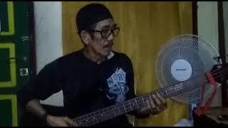 Download lagu MASIH TERTUTUP JALANKU Voc RITA SUGIARTO.Cover Bass Daeng        Bahar mp3