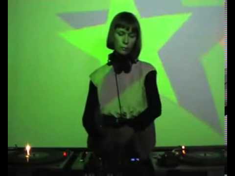 Masha Dabelka - RTS.FM.091111