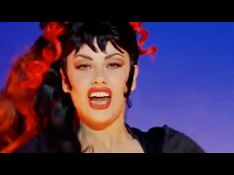 Regina Podium - Rico Vacilón (générique du film "Les anges gardiens") + PAROLES