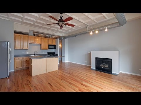 A South Loop Loft in a hyper-convenient location