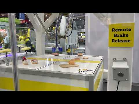 FANUC's DR-3iB/6 STAINLESS delta robot at Automate 2022