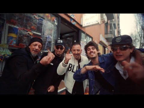 LOS YAKIS, LA PLAZUELA - DE AQUÍ PAL CHINO (VIDEO OFICIAL)