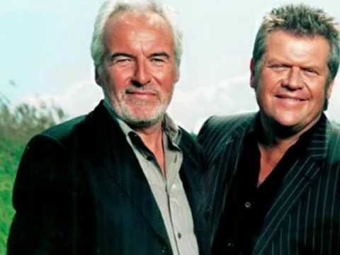 Olsen Brothers - Little Yellow Radio