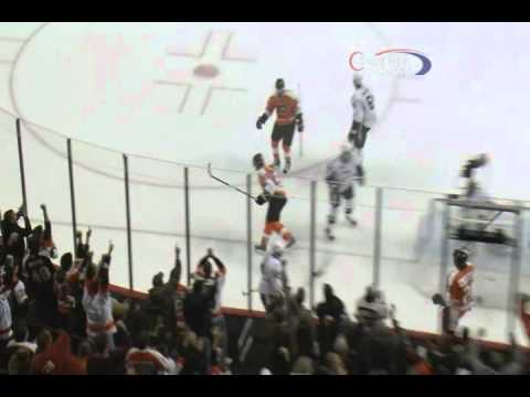 Nikolay Zherdev scores vs the Lightning - 10-14-2010