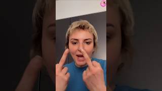 Arisa infuriata contro Paola e Chiara