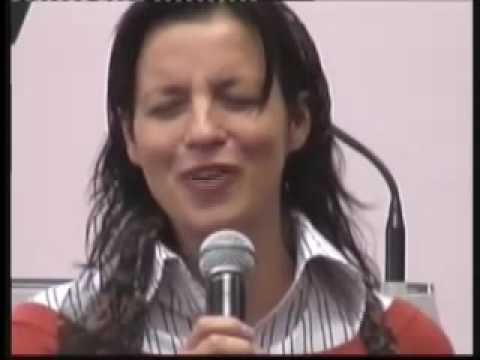 Ce Mare Esti o Doamne - Sergiu si Ligia Nichescu.flv